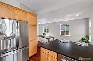 16813 NE 33rd St, Bellevue, WA 98008 - Photo 14