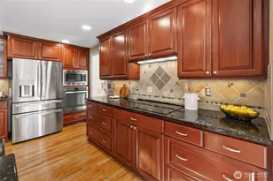 2602 57th St SW, Everett, WA 98203 - Photo 8