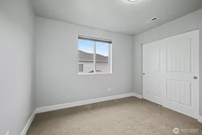 207 Fielding Street NE, Orting, WA 98360 - Photo 24