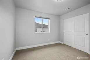 207 Fielding St NE, Orting, WA 98360 - Photo 24