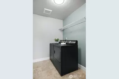 207 Fielding Street NE, Orting, WA 98360 - Photo 26