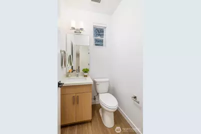 7711 A 11th Avenue SW, Seattle, WA 98106 - Photo 8