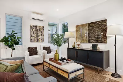 8812 41st Avenue SW, Seattle, WA 98136 - Photo 2