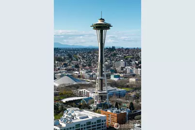 583 Battery Street #2807N, Seattle, WA 98121 - Photo 32