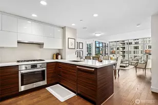 583 Battery St, Seattle, WA 98121 - Photo 12