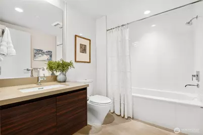 583 Battery Street #2807N, Seattle, WA 98121 - Photo 20