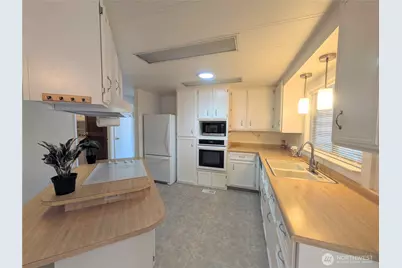 201 Union Avenue SE #217, Renton, WA 98059 - Photo 8