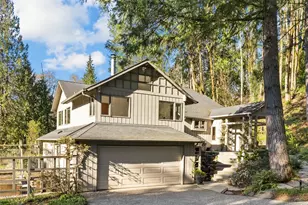 17055 37th Ave NE, Lake Forest Park, WA 98155 - Photo 1