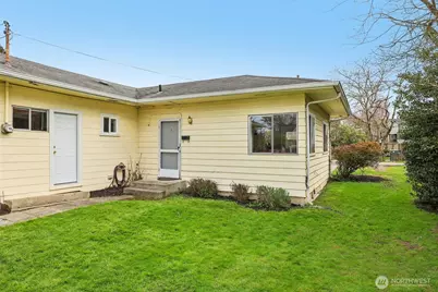 211 Ave F #1 & 2, Snohomish, WA 98290 - Photo 6