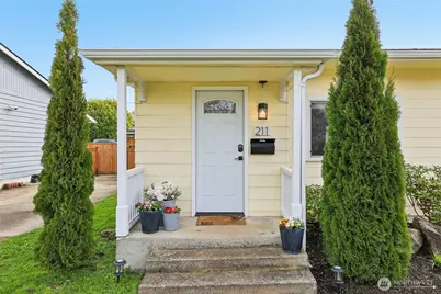 211 Ave F #1 & 2, Snohomish, WA 98290 - Photo 2