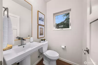 6522 C 32nd Avenue NE, Seattle, WA 98115 - Photo 10