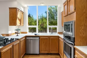 13150 NE 13150 NE 203rd Pl, Woodinville, WA 98072 - Photo 12