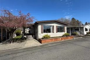 1402 22nd Street NE, Auburn, WA 98002 - Photo 1