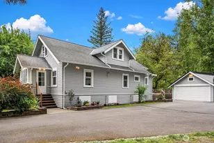 8217 Mountain Ave SE, Snoqualmie, WA 98065 - Photo 2