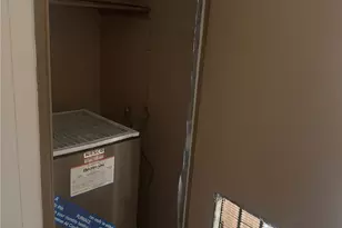 2725 E Fir St, Mount Vernon, WA 98273 - Photo 14