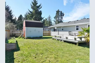 137 S Razor Clam Drive SW, Ocean Shores, WA 98569 - Photo 16