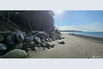 303 Arrowhead Point Lane, Camano Island, WA 98282 - Photo 38
