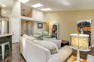 609 Cherry St E, Tacoma, WA 98445 - Photo 6