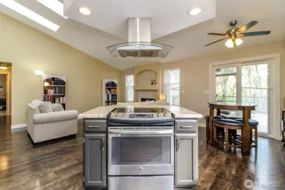 609 Cherry Street E, Tacoma, WA 98445 - Photo 12