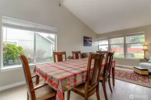 609 Cherry St E, Tacoma, WA 98445 - Photo 10