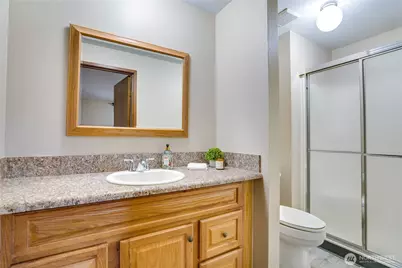 3023 Bridgeport Way W #B, University Place, WA 98466 - Photo 16