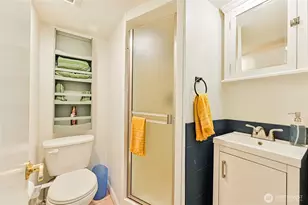 11515 7th Ave NE, Seattle, WA 98125 - Photo 22