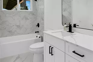 1006 Fidalgo St, Sedro Woolley, WA 98284 - Photo 12