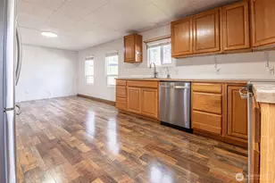 7108 53rd St Ct E, Puyallup, WA 98371 - Photo 10