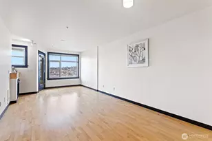 655 Crockett St, Seattle, WA 98109 - Photo 8