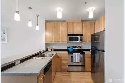 655 Crockett Street #B207, Seattle, WA 98109 - Photo 10