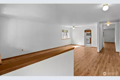 1621 Tullis Street NE, Olympia, WA 98506 - Photo 6