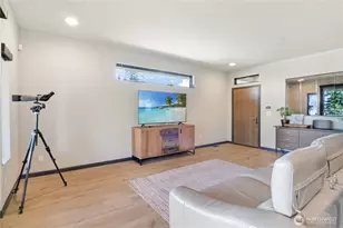 25641 Marine View Dr S, Des Moines, WA 98198 - Photo 10