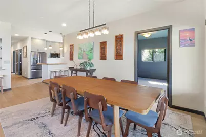 25641 Marine View Drive S, Des Moines, WA 98198 - Photo 12