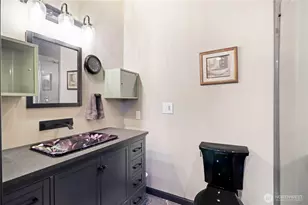 25641 Marine View Dr S, Des Moines, WA 98198 - Photo 22