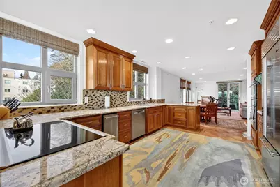 1374 Alki Avenue SW #400, Seattle, WA 98116 - Photo 14