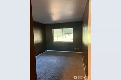 3707 Northshore Boulevard NE, Tacoma, WA 98422 - Photo 6