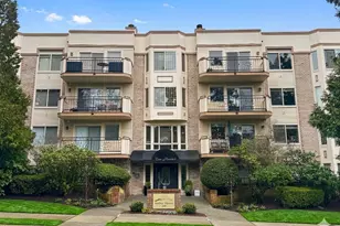 200 99th Ave NE, Bellevue, WA 98004 - Photo 1