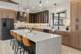 8227 Comox Rd, Blaine, WA 98230 - Photo 10