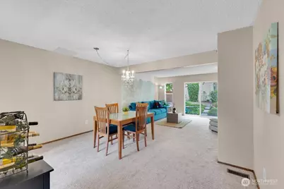12024 101st Avenue NE #E2, Kirkland, WA 98034 - Photo 4