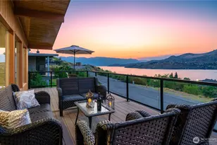 621 Mountain View Dr, Chelan, WA 98816 - Photo 2