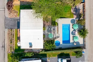 621 Mountain View Dr, Chelan, WA 98816 - Photo 30