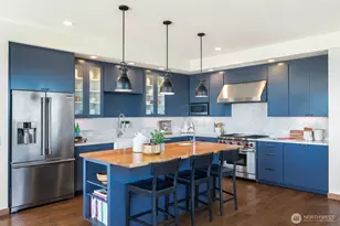 2506 W Halladay St, Seattle, WA 98199 - Photo 10