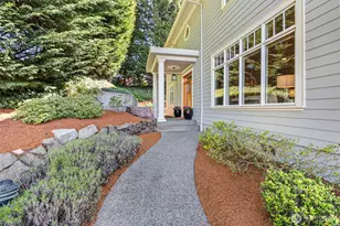 1014 N E St, Tacoma, WA 98403 - Photo 2