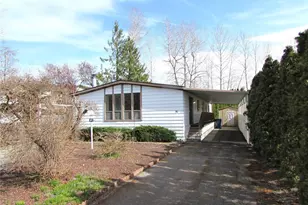 5900 64th St NE, Marysville, WA 98270 - Photo 2