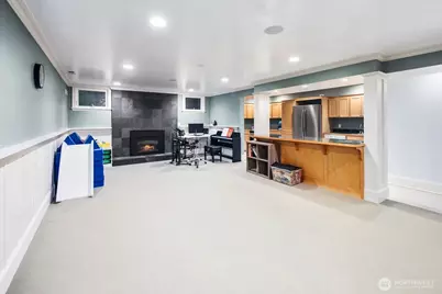 6030 Ann Arbor Avenue NE, Seattle, WA 98115 - Photo 32