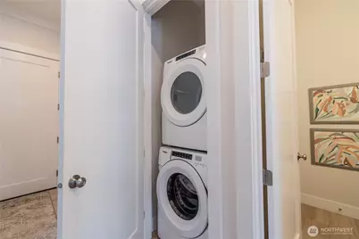 204 Market Street #B, Pacific Beach, WA 98571 - Photo 6