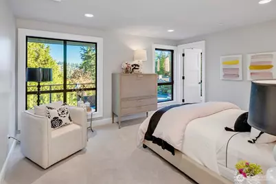 1525 79th Place NE, Medina, WA 98039 - Photo 26