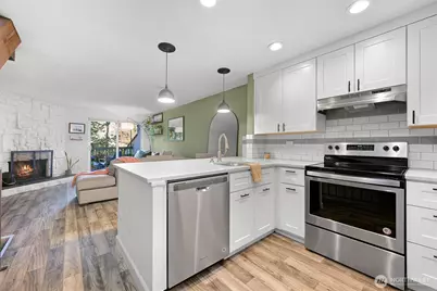 1305 W Clearbrook Drive #22, Bellingham, WA 98229 - Photo 4