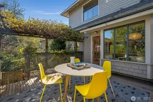 1204 17th Ave E, Seattle, WA 98112 - Photo 14