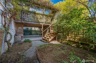 1204 17th Ave E, Seattle, WA 98112 - Photo 16